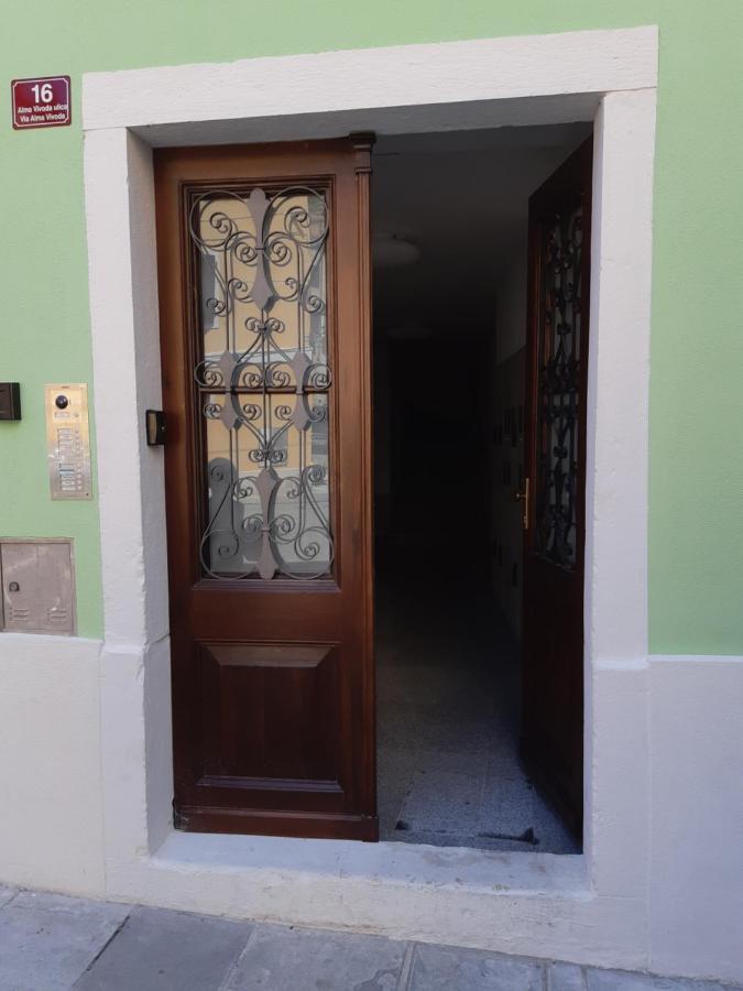 Azzurro Apartment Piran Bagian luar foto