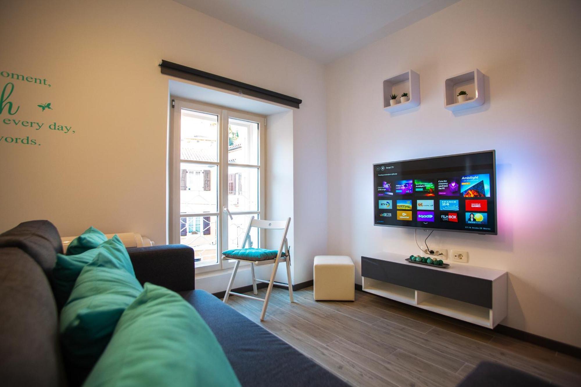 Azzurro Apartment Piran Bagian luar foto