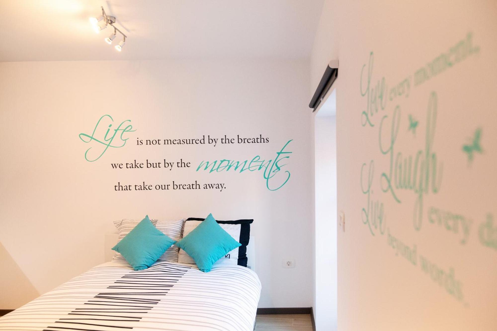 Azzurro Apartment Piran Bagian luar foto