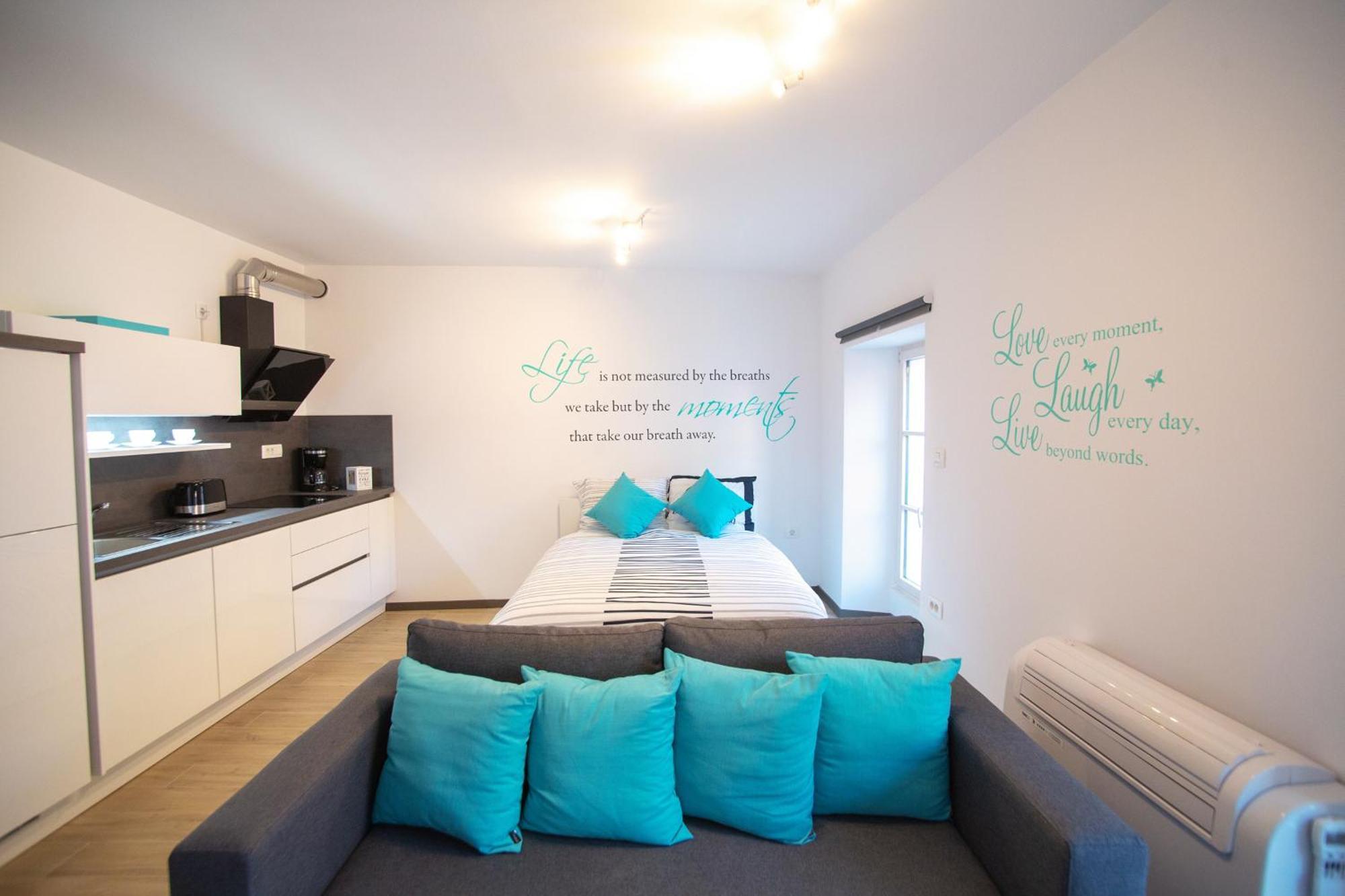 Azzurro Apartment Piran Bagian luar foto