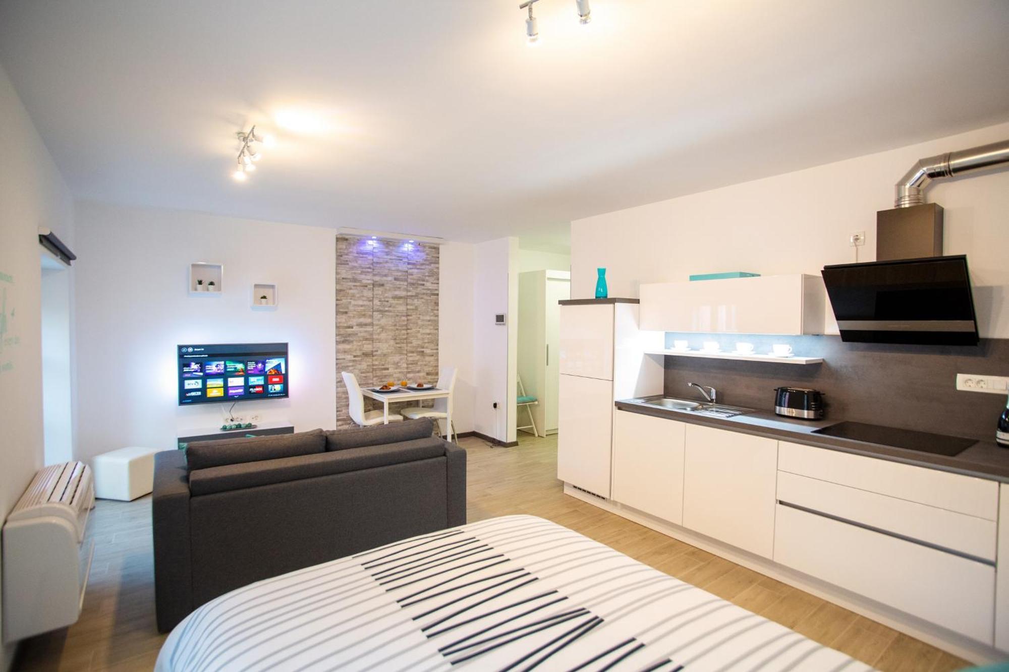 Azzurro Apartment Piran Bagian luar foto