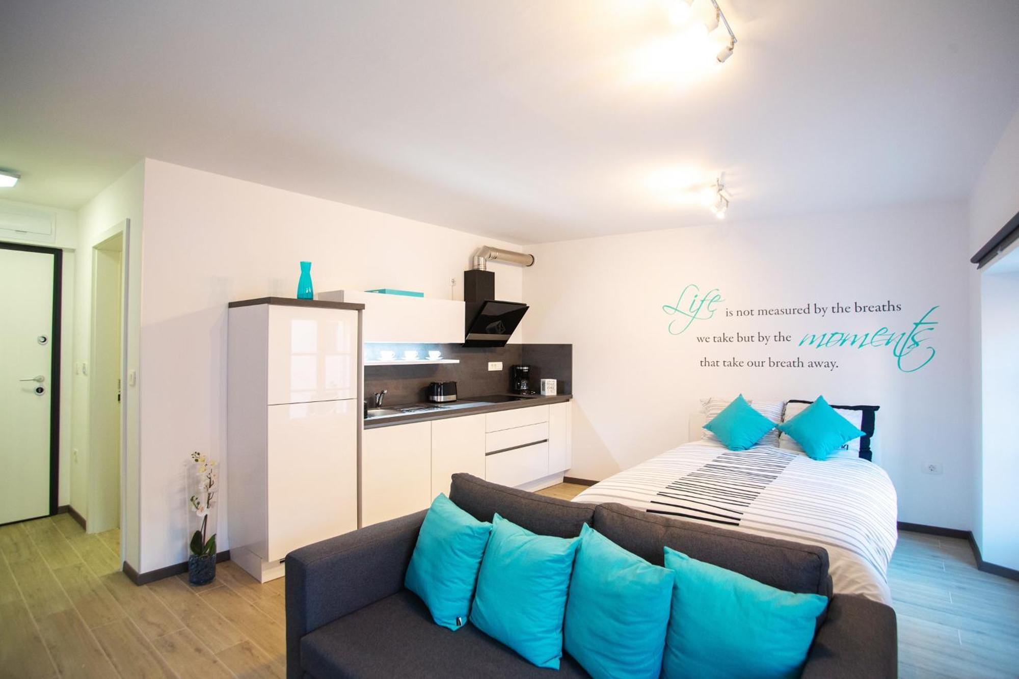 Azzurro Apartment Piran Bagian luar foto